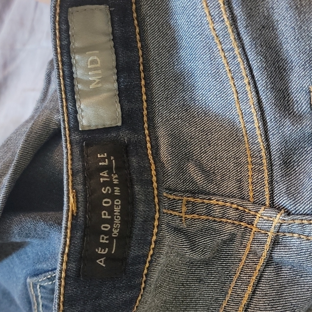 Aeropostale designed in NYC MIDI size 6 shorts - Picture 7 of 7